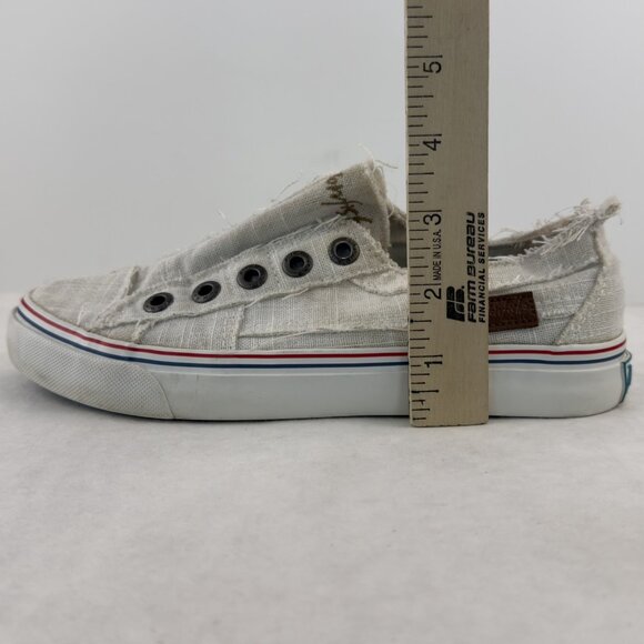 Blowfish Malibu Low Top Sneakers Womens Size 6.5 Off White Distressed Canvas - Picture 10 of 12